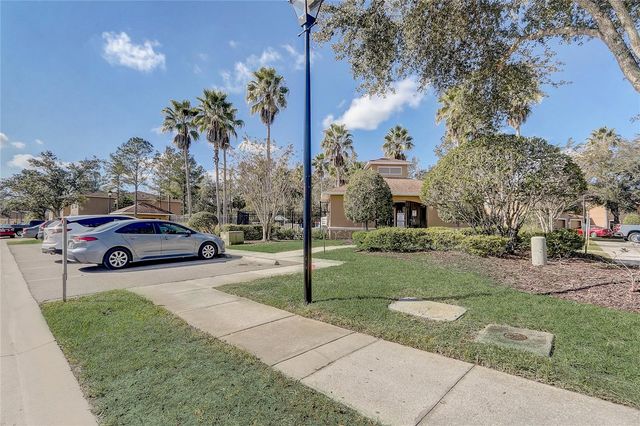 4602 WINDING RIVER WAY, Land O Lakes, FL 34639