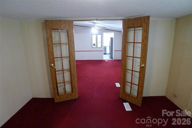 116 Hank Lesser Road, Mocksville, NC 27028