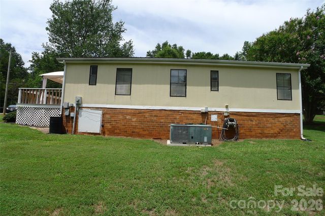 116 Hank Lesser Road, Mocksville, NC 27028
