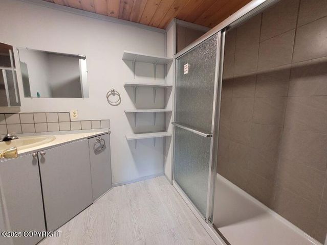 223 Allen Road, Haines, AK 99827