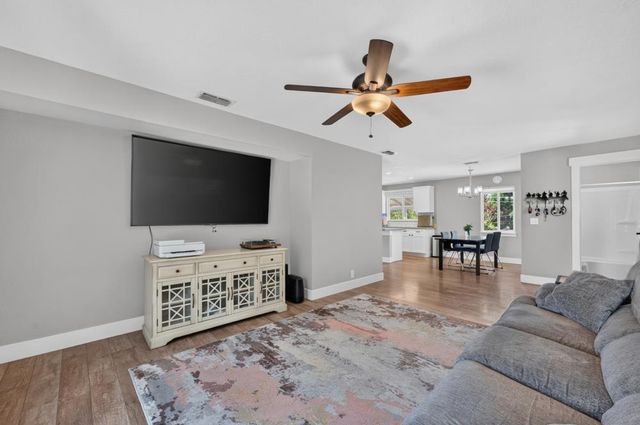 8932 Elm Ave, Orangevale, CA 95662