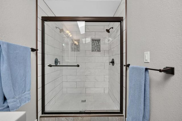 8932 Elm Ave, Orangevale, CA 95662
