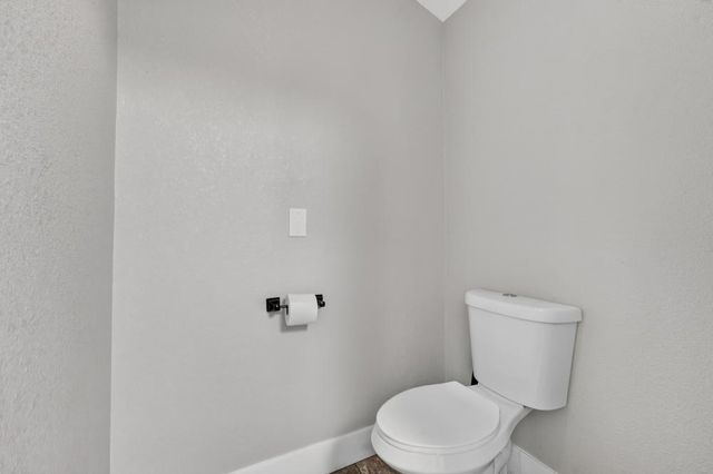 8932 Elm Ave, Orangevale, CA 95662