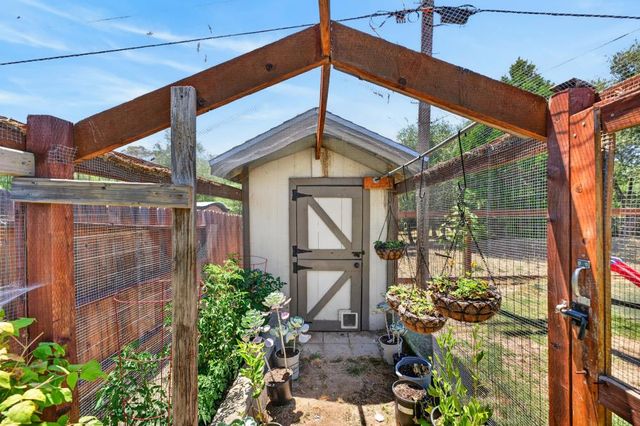 8932 Elm Ave, Orangevale, CA 95662