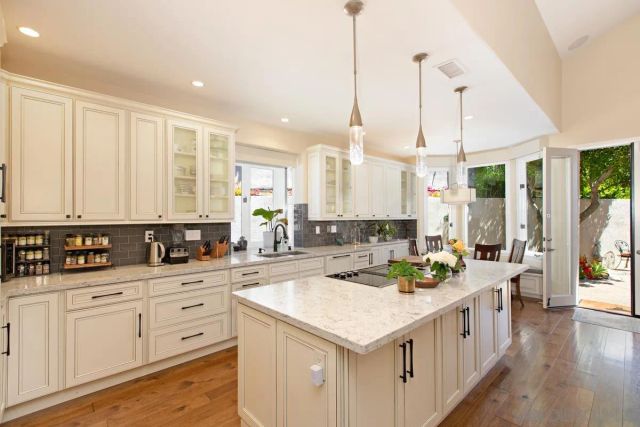 3040 CAMINITO TERCER VERDE, Del Mar, CA 92014