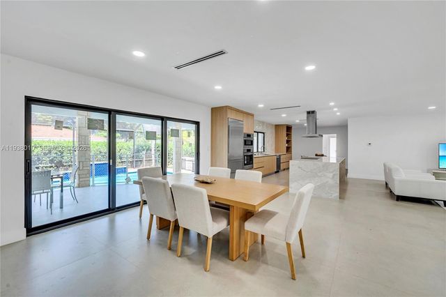 13407 SW 59th Ave, Pinecrest, FL 33156