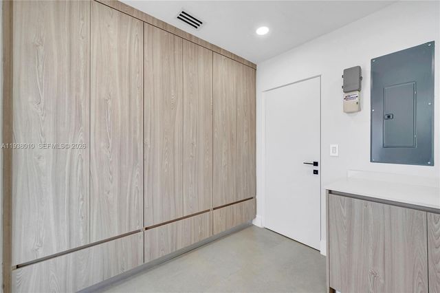 13407 SW 59th Ave, Pinecrest, FL 33156