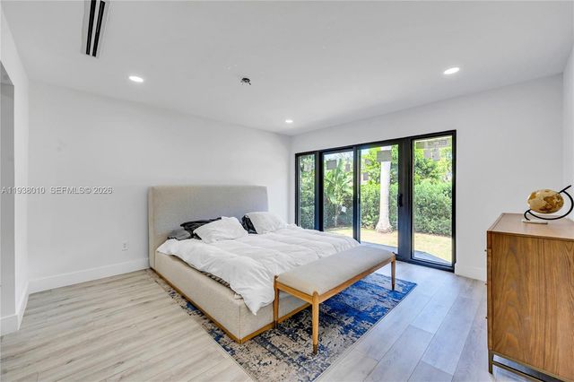 13407 SW 59th Ave, Pinecrest, FL 33156