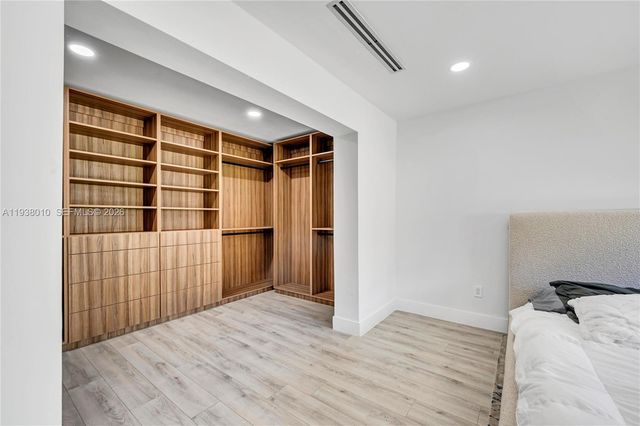 13407 SW 59th Ave, Pinecrest, FL 33156