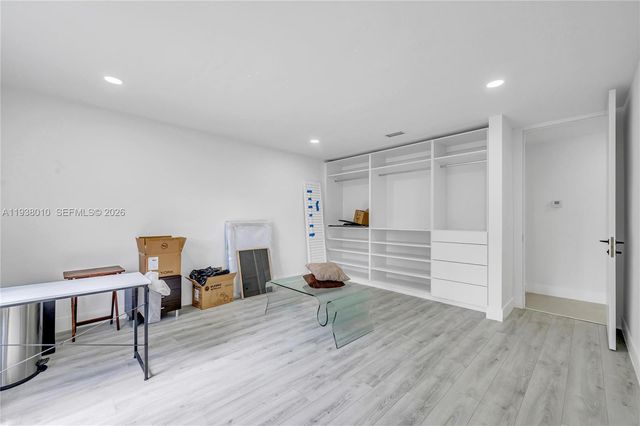 13407 SW 59th Ave, Pinecrest, FL 33156