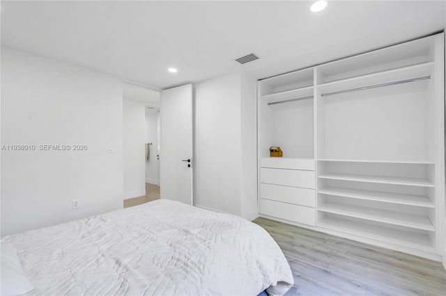 13407 SW 59th Ave, Pinecrest, FL 33156