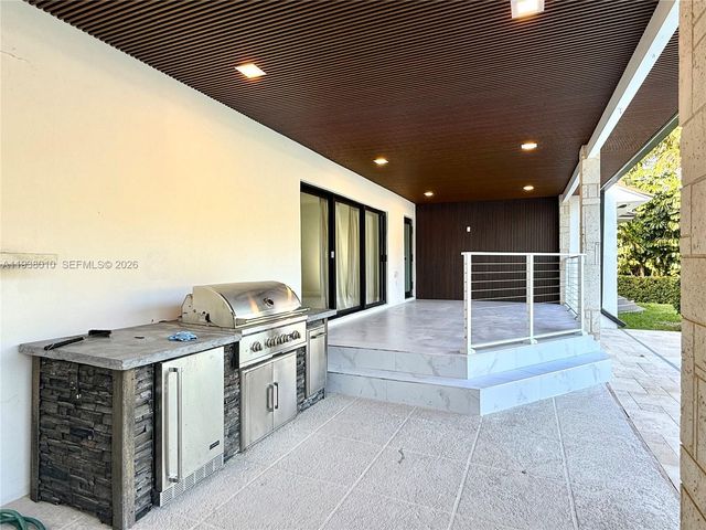 13407 SW 59th Ave, Pinecrest, FL 33156