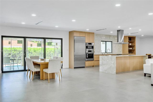 13407 SW 59th Ave, Pinecrest, FL 33156