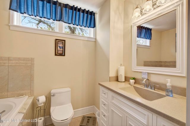 216 Sycamore Street, Bay Saint Louis, MS 39520