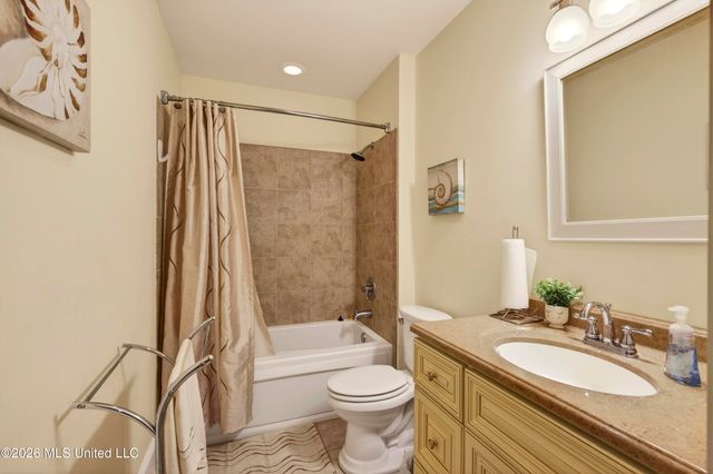 216 Sycamore Street, Bay Saint Louis, MS 39520