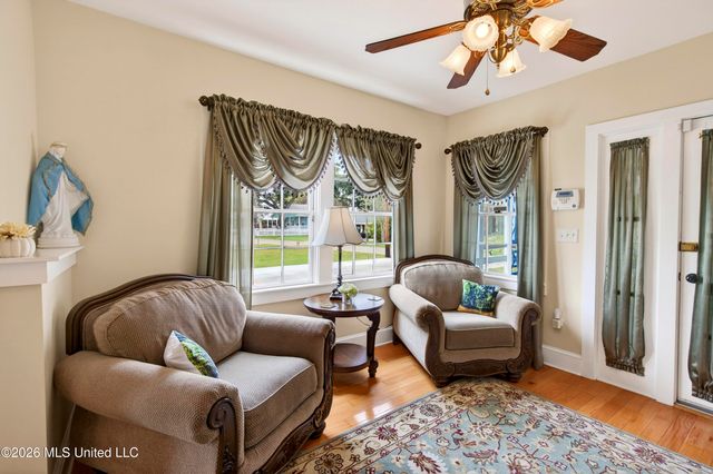 216 Sycamore Street, Bay Saint Louis, MS 39520