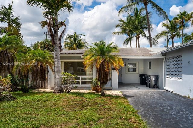 4915 NE 22nd Ave, Lighthouse Point, FL 33064