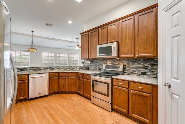 1220 Shady Elm Lane, Lewisville, TX 75067