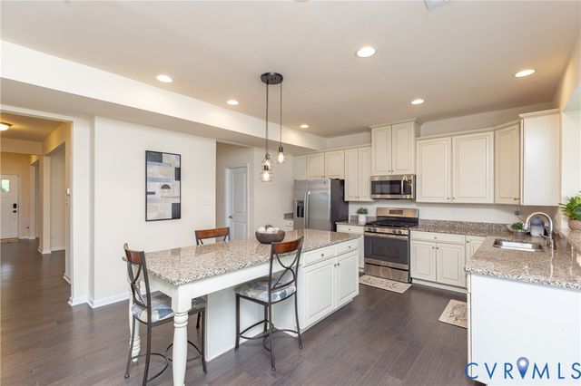 1525 Miners Trail Rd, Midlothian, VA 23114