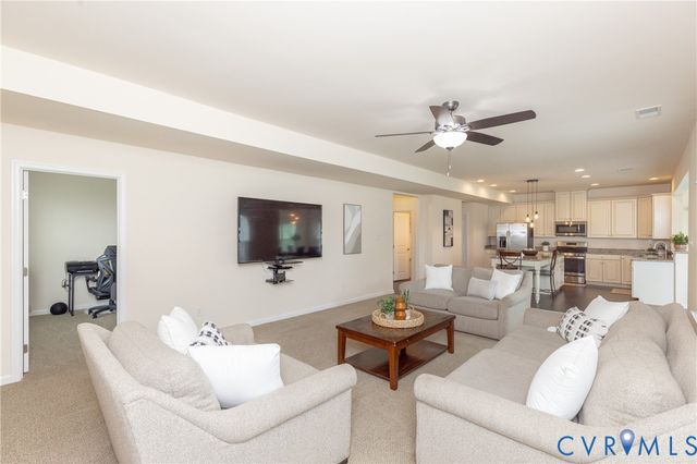 1525 Miners Trail Rd, Midlothian, VA 23114