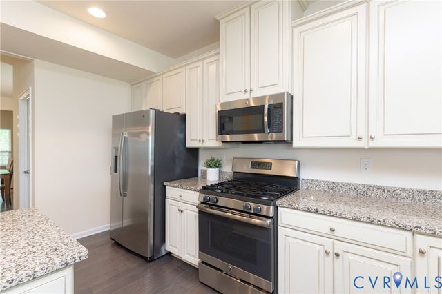 1525 Miners Trail Rd, Midlothian, VA 23114
