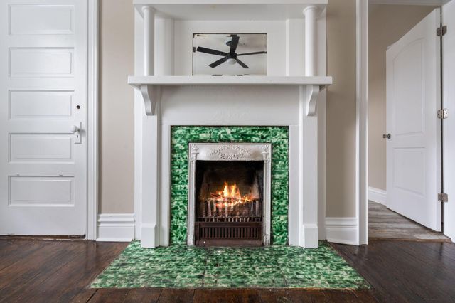 240 E Third Street, Lexington, KY 40508