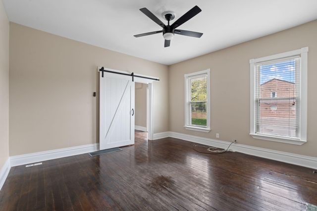 240 E Third Street, Lexington, KY 40508