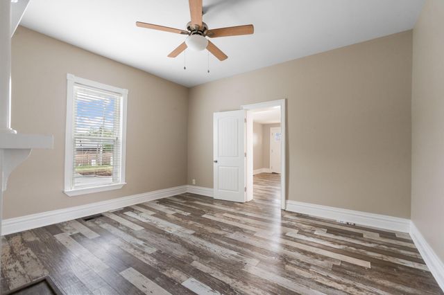 240 E Third Street, Lexington, KY 40508