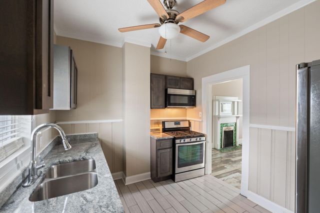 240 E Third Street, Lexington, KY 40508