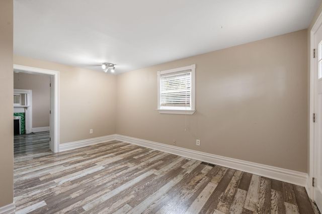 240 E Third Street, Lexington, KY 40508