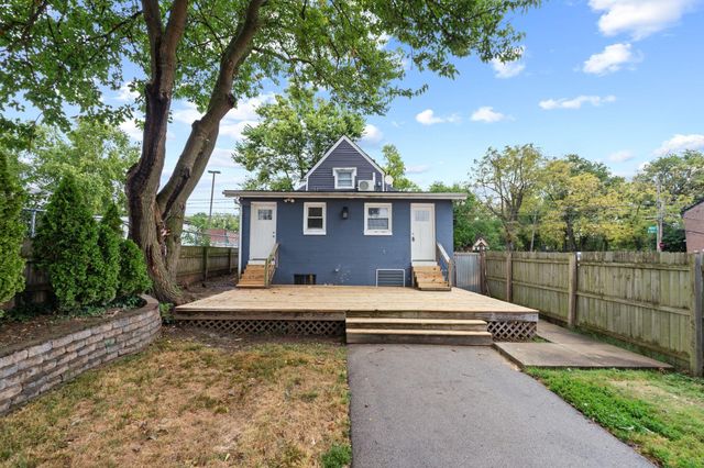 240 E Third Street, Lexington, KY 40508