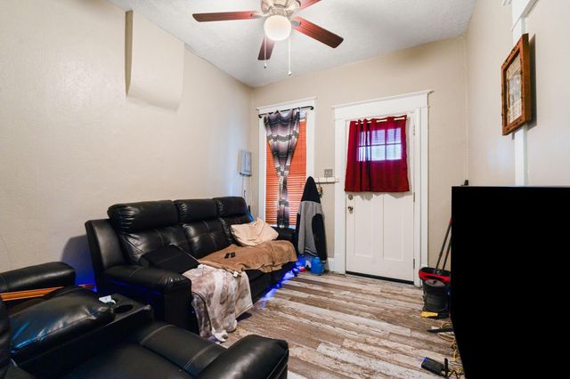 240 E Third Street, Lexington, KY 40508