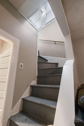 240 E Third Street, Lexington, KY 40508