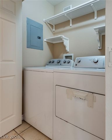 8452 Boseck Drive 130, Las Vegas, NV 89145
