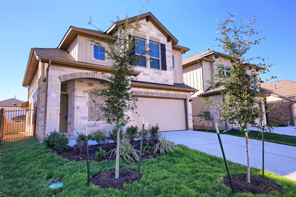125 Mayney LN, Leander, TX 78641