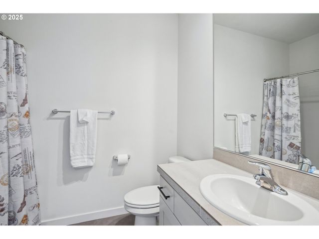 18009 Ne 46TH Ct, Vancouver, WA 98686