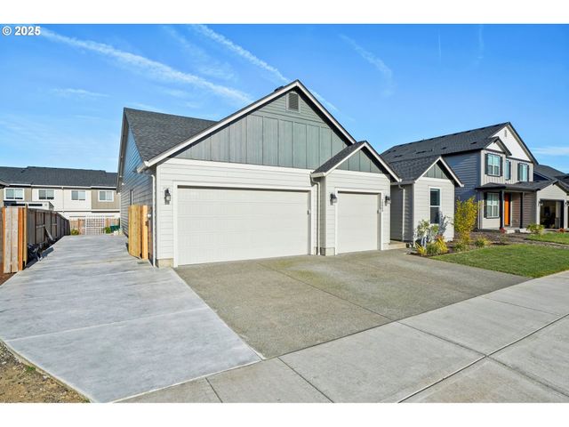 18009 Ne 46TH Ct, Vancouver, WA 98686