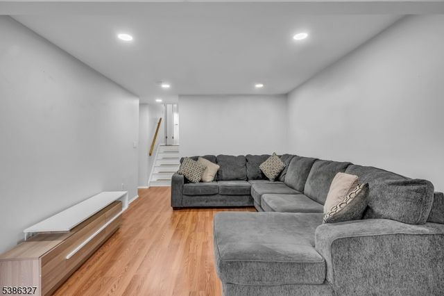 3610 Royce Ct, Hillsborough Twp., NJ 08844