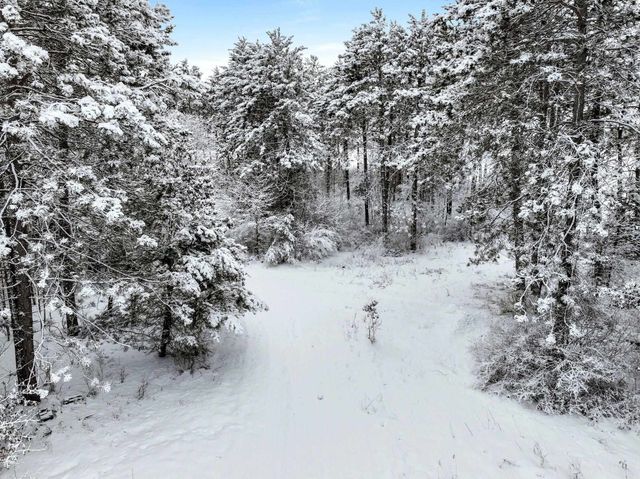 1216 Hoch Road, Traverse City, MI 49696