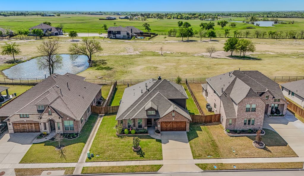 2902 Lampasas Drive, Royse City, TX 75189
