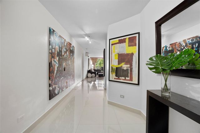 500 AV. JESÚS T. PIÑERO 403, San Juan, PR 00918