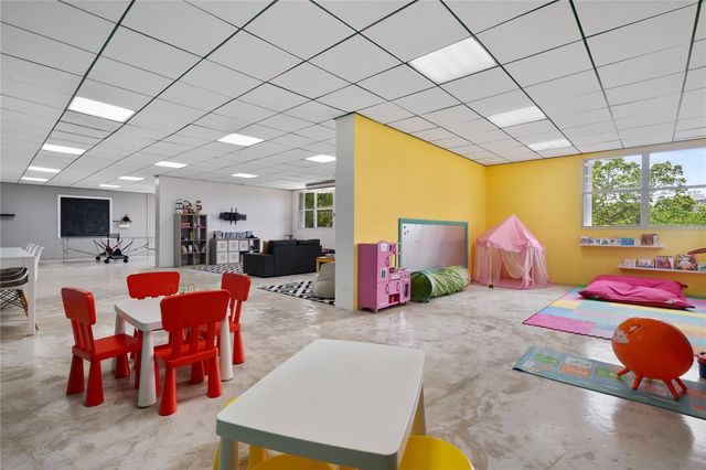 500 AV. JESÚS T. PIÑERO 403, San Juan, PR 00918