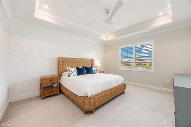 183 Indies DR E 202, Naples, FL 34114