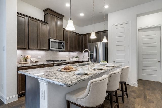 4405 Grady Lane, Carrollton, TX 75010