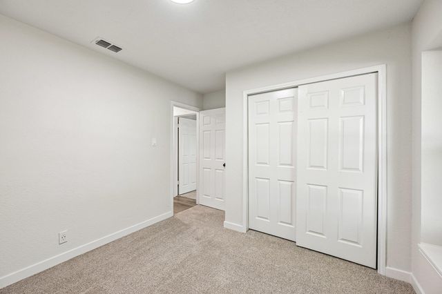 605 Hawthorne LN, Round Rock, TX 78664