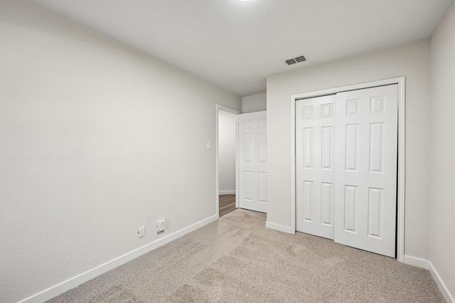 605 Hawthorne LN, Round Rock, TX 78664