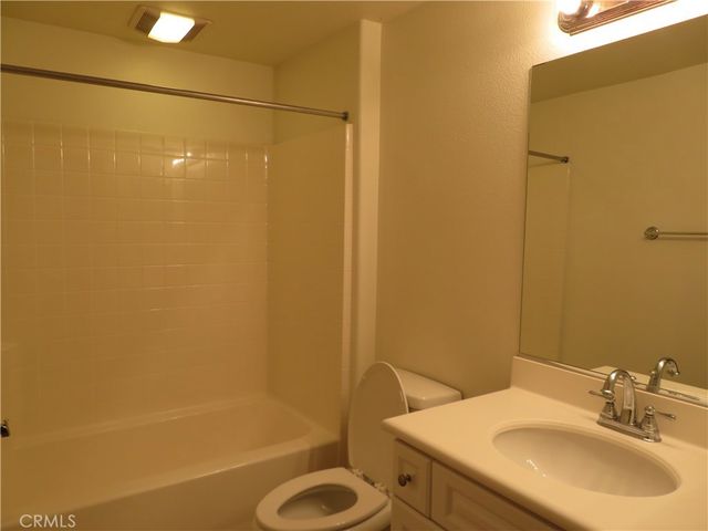 93 Winding Way, Irvine, CA 92620