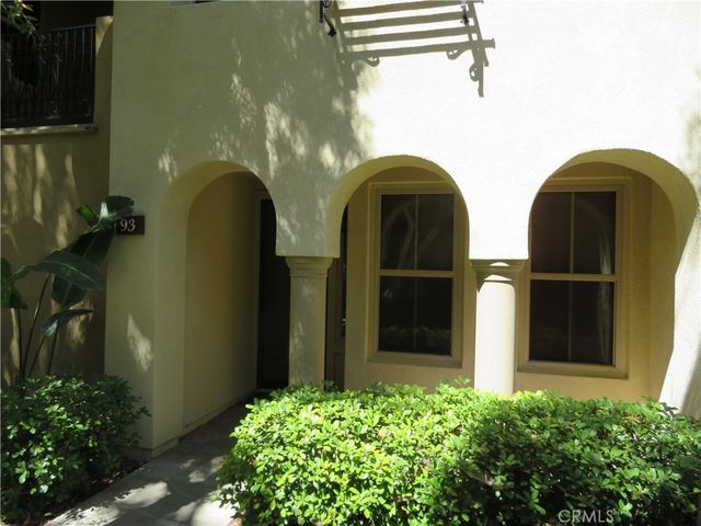 93 Winding Way, Irvine, CA 92620
