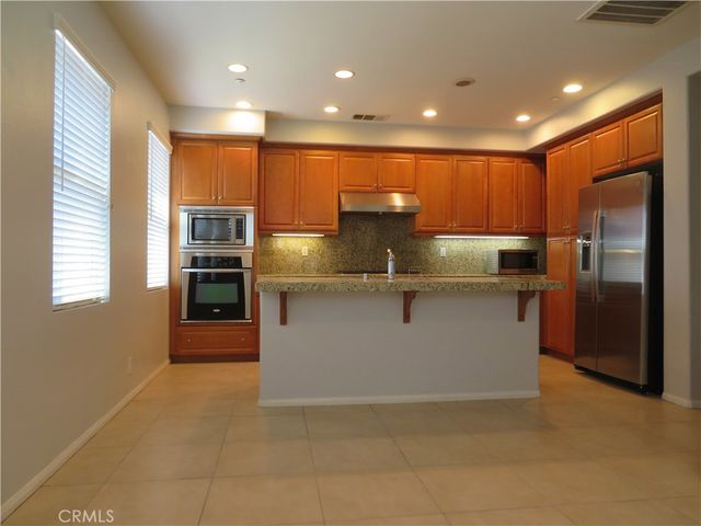 93 Winding Way, Irvine, CA 92620