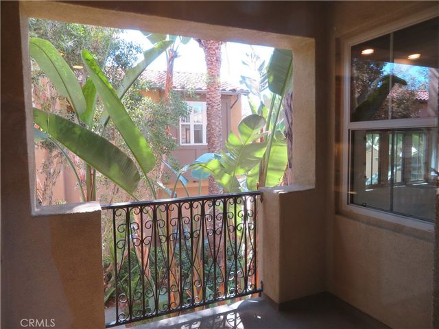 93 Winding Way, Irvine, CA 92620